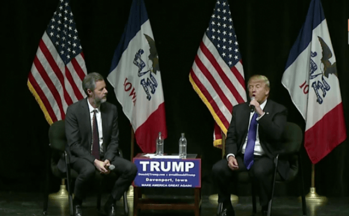 ตัวแทนพรรครีพับริกันเตรียมหยั่งเสียงในรัฐไอโอวา