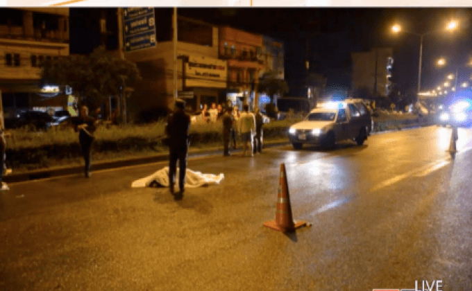 กระบะชนคนข้ามถนนเสียชีวิต จ.ระนอง