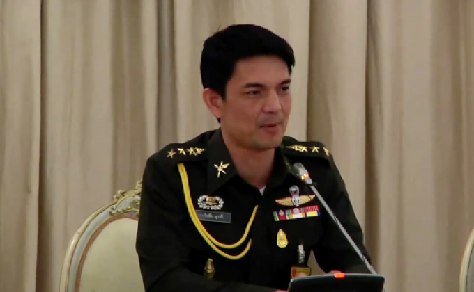 ทบ.ฟันวินัย ผบ.หน่วย บังคับพลทหารเลี้ยงไก่