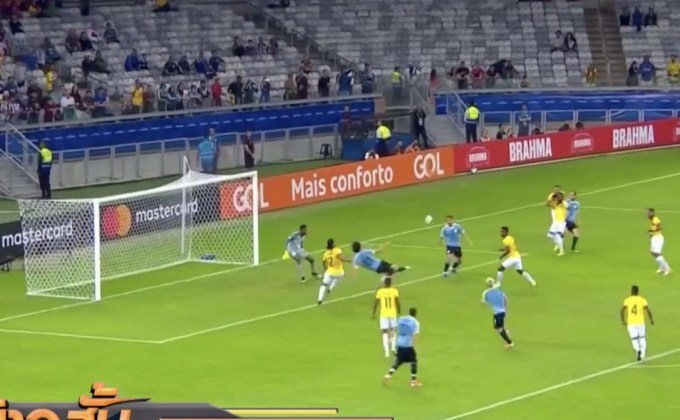 อุรุกวัยประเดิมโคปาฯ ถล่มเอกวาดอร์ 10 คน 4-0