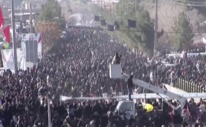 มีผู้บาดเจ็บ-เสียชีวิตในพิธีศพนายทหารอิหร่าน