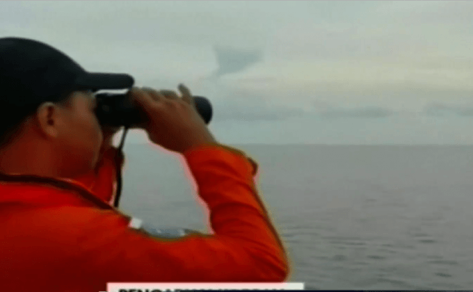 ทีมกู้ภัยอินโดฯ เร่งค้นหาผู้สูญหายเหตุเรือล่ม