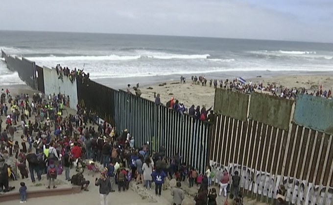 ผู้ลี้ภัยอเมริกากลางมุ่งหน้ามาสหรัฐฯ