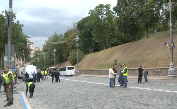 เหตุระเบิดใกล้พาเหรดวันชาติในยูเครน