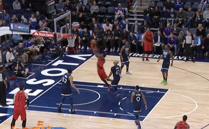 ทิมเบอร์วูล์ฟ เปิดบ้านทุบ เทร็ลเบรเซอร์ 120-113