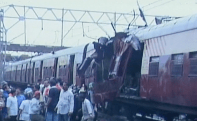 ประหารชีวิตผู้ร่วมวางแผนระเบิดรถไฟในมุมไบ อินเดีย