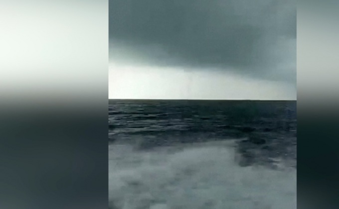 ปรากฏการณ์พายุงวงช้าง 3 ลูกในอินโดนีเซีย