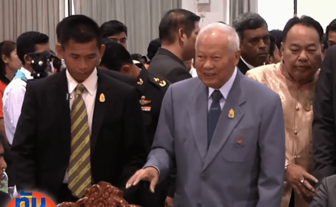 “ป๋าเปรม” ขอเยาวชนตอบแทนคุณแผ่นดิน