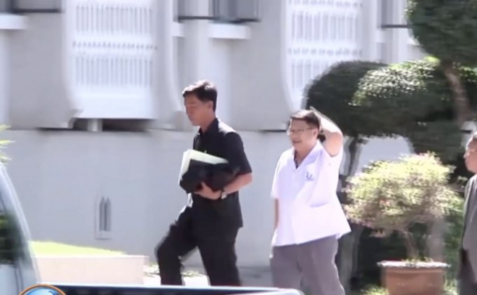 ให้ประกัน “หมอเปรม” คดีแก้ผ้านักข่าว