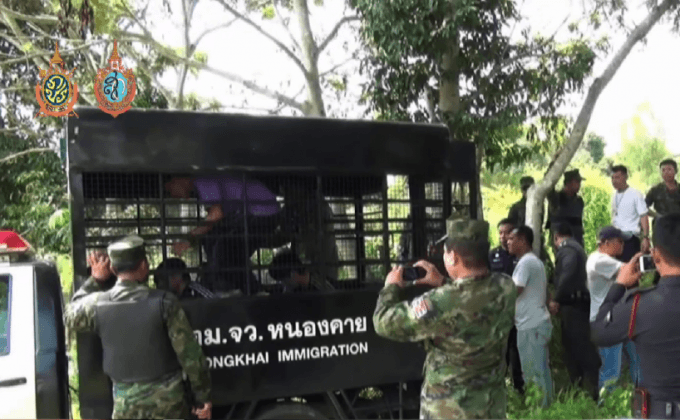 สั่งย้าย 3 ตร.ตม.หนองคายกรณีอุยกูร์หลบหนี