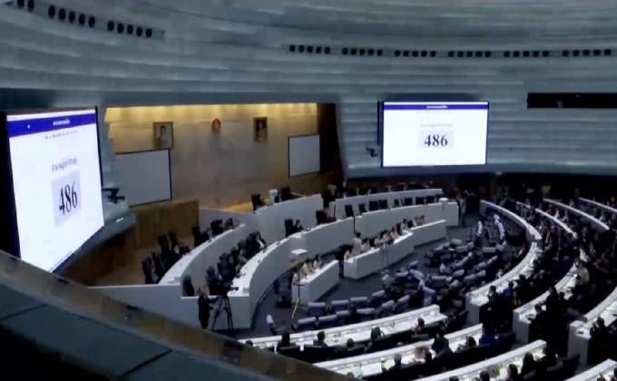 ปชช.ให้คะแนนฝ่ายค้านชนะรัฐบาล อภิปรายร่าง พ.ร.บ.งบฯ