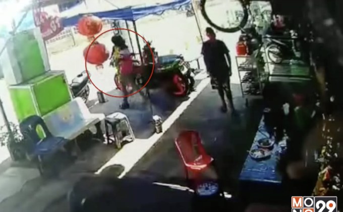 ระวังโจรอุ้มลูกขโมยโทรศัพท์