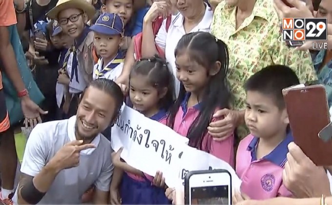 “ตูน บอดี้สแลม” กลับมาวิ่งหลังพักฟื้น 1 วัน