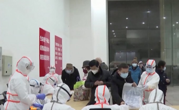 เหยื่อไวรัสโคโรนาในจีนพุ่งเกิน 1 พันราย