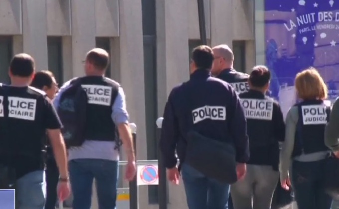 เหตุกราดยิงใน ร.ร.มัธยมฝรั่งเศส