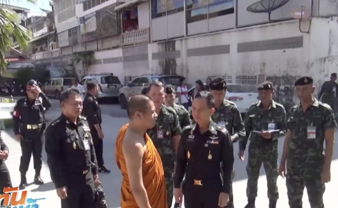 ทหารลุยจัดระเบียบ “วัดวังตะวันตก” – ตร.อายัด 26 บัญชี