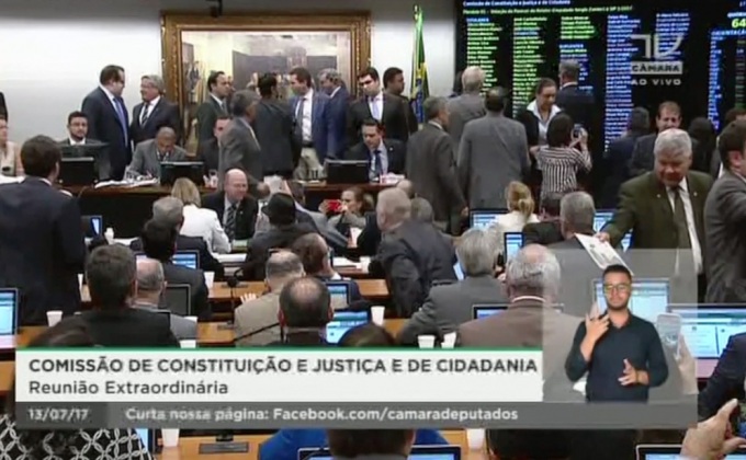 คณะกรรมาธิการสภานิติบัญญัติปฏิเสธข้อเสนอไต่สวนผู้นำบราซิล