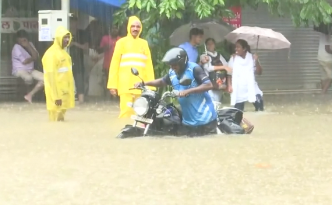 ฝนตกหนักในอินเดีย