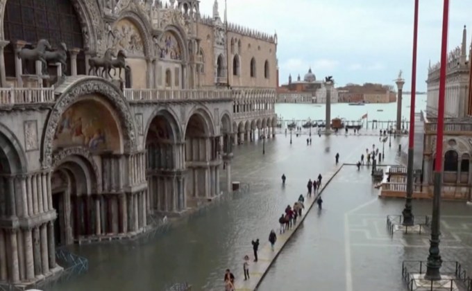 เวนิสน้ำท่วมเสียหายกว่า 1 พันล้านยูโร
