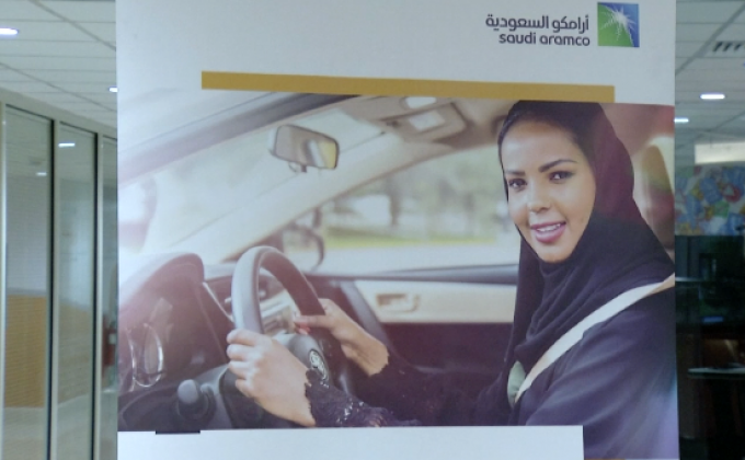 ผู้หญิงซาอุฯ หัดขับรถก่อนรัฐยกเลิกคำสั่งห้าม 24 มิ.ย.