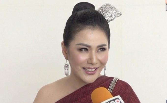 “น้ำผึ้ง ณัฐริกา” เคลียร์! ข่าวลือซุ่มวิวาห์แฟนหนุ่มนอกวงการ 