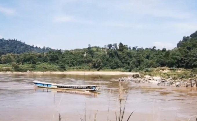 แม่น้ำโขงลดระดับลงกระทบการเดินเรือ