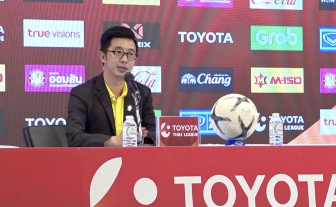 การท่าเรือเหมารางวัลยอดเยี่ยมไทยลีกเดือนเมษายน