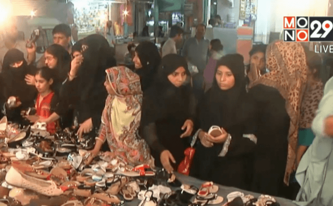 ชาวปากีสถานเตรียมตัวฉลองเทศกาลอิด