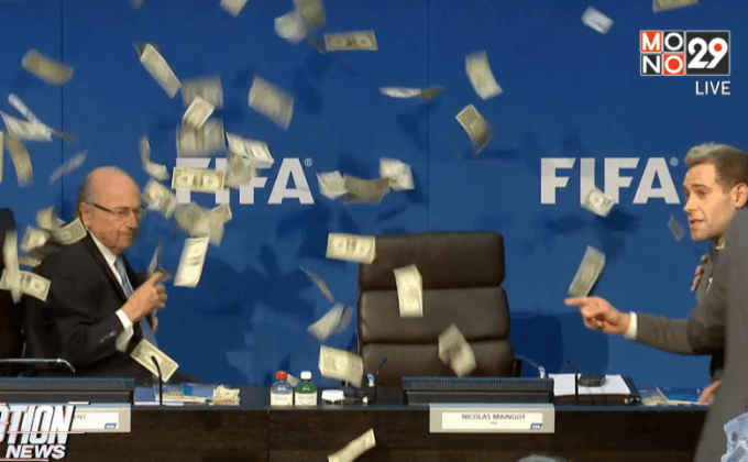 “แบล็ตเตอร์” เสียเส้นเจอนักแสดงตลกหยามใส่