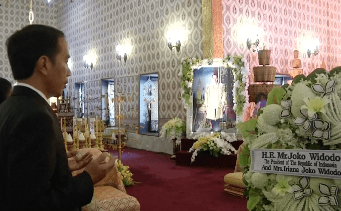 ปธน.อินโดฯถวายสักการะพระบรมศพ