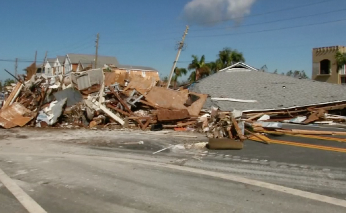 พายุไมเคิลสร้างความเสียหายหนักในรัฐฟลอริด้า