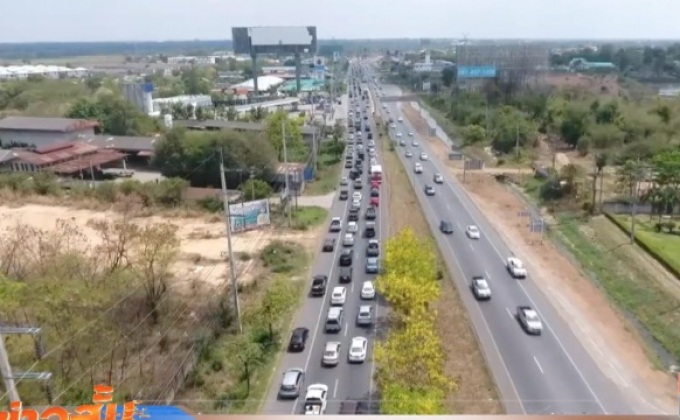 ปชช.ภาคเหนือ-อีสานทยอยเดินทางกลับ กทม.