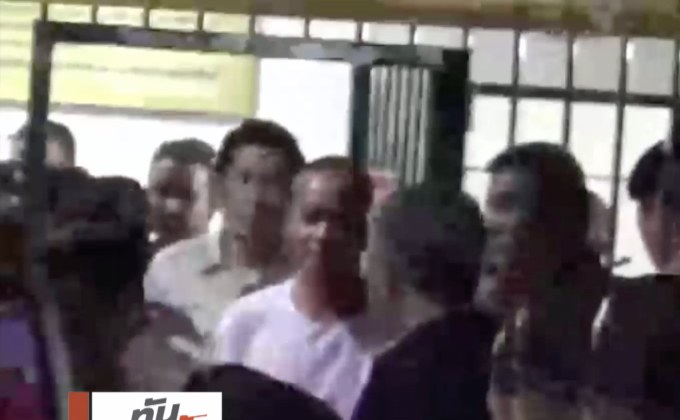 “อดีตพุทธะอิสระ” ต้องทำกายภาพบรรเทาปวดหลัง