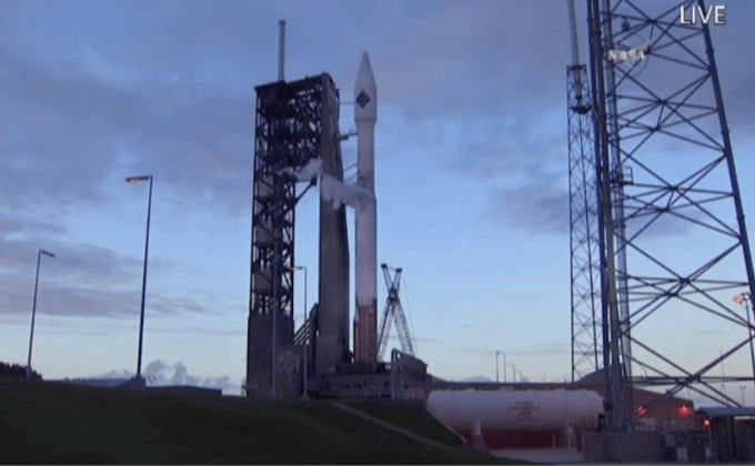 นาซาเลื่อนส่งยานไปสถานีอวกาศ