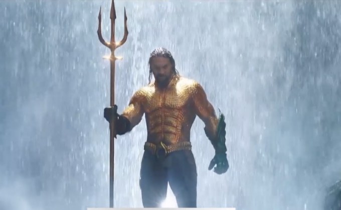 แฟนฮีโร่ชาวจีนมีเฮ Aquaman ลงกำหนดฉายก่อนอเมริกา 2 สัปดาห์