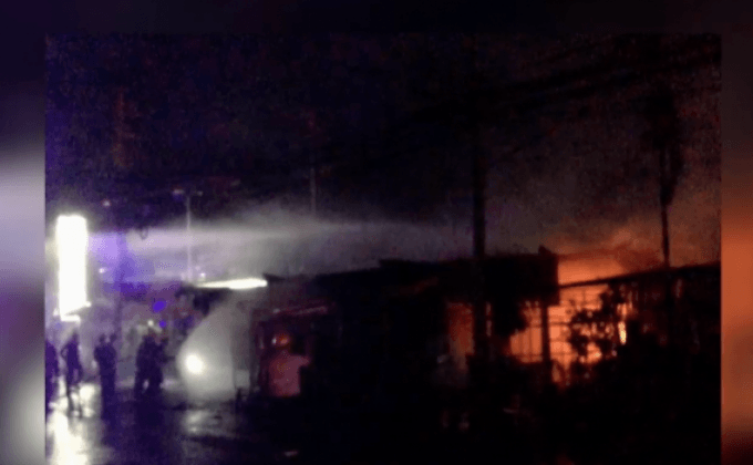 ปล่อยเงินกู้โหดเผาร้านลูกหนี้