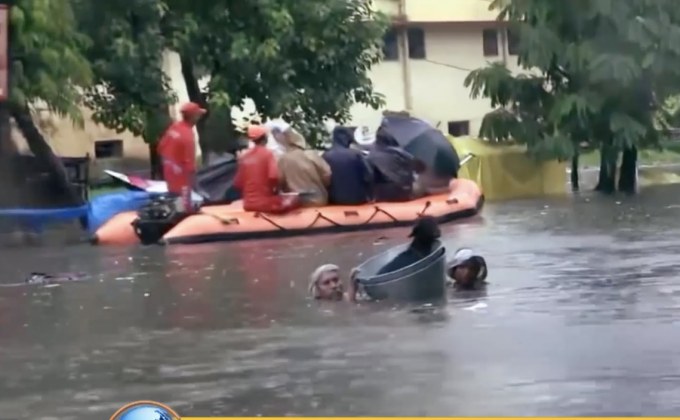 อินเดีย สถานการณ์น้ำท่วมยังวิกฤต
