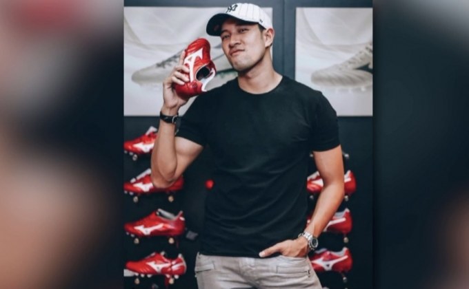 “เกรท วรินทร” เตรียมแจกรองเท้าให้ทีมหมูป่าตามสัญญา