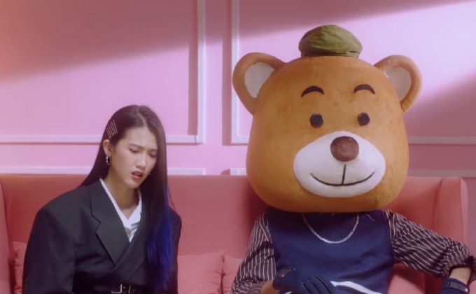 มาแล้ว! MV “เป็นไรกัน” ซิงเกิ้ลใหม่ของ “นีน่า Gelato”
