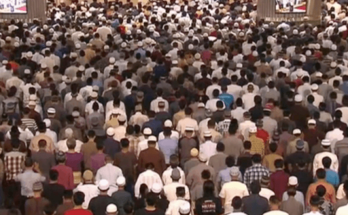 ชาวมุสลิมในอินโดนีเซียเตรียมถือศีลอด