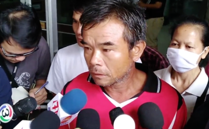 พ่อร่ำไห้รับศพ “น้องเมย์” เหยื่อฆ่าหั่นศพ