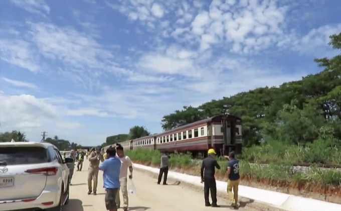 พบเบาะแสขโมยตะปูยึดราง สาเหตุทำให้รถไฟตกราง