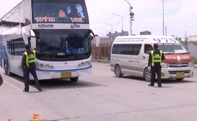 เรียกประชุมถอดบทเรียนรถทัวร์ 2 ชั้นพลิกคว่ำ