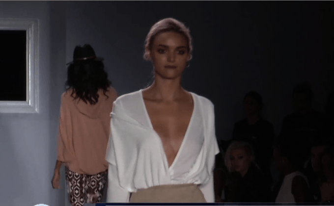 “เซเรน่า วิลเลียม” จัดแฟชั่นโชว์