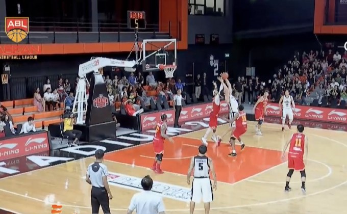 ค้างคาวอมตะคว้าชัยเพลย์ออฟเกมแรก ศึก ABL