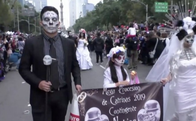 ขบวนพาเหรดโครงกระดูกในเม็กซิโก