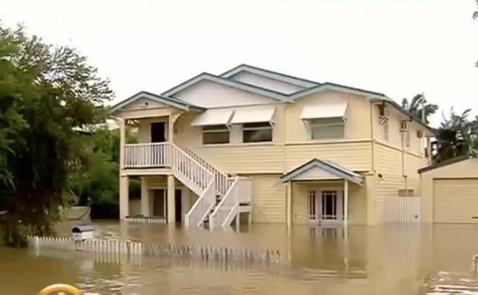 ​รัฐควีนส์แลนด์เผชิญเหตุการณ์น้ำท่วมครั้งรุนแรง