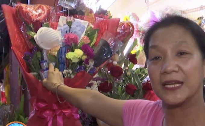 ช่อดอกไม้หน้ากากอนามัย ของขวัญบอกรักยุคไวรัส