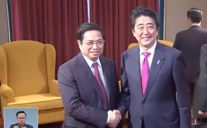 นายกฯ ญี่ปุ่นประชุมความร่วมมือทางเศรษฐกิจที่เวียดนาม
