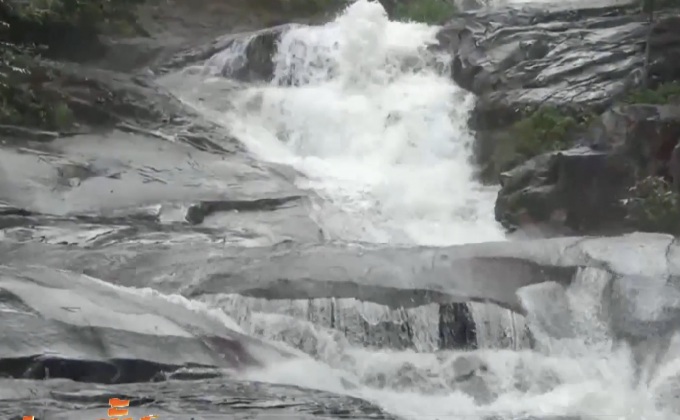 เตือนห้า​มเล่นน้ำตกเสี่ยงน้ำป่าไหลหลาก จ.ตรัง